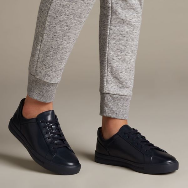 Clarks Womens Un Maui Lace Trainers Navy | CA-7954613